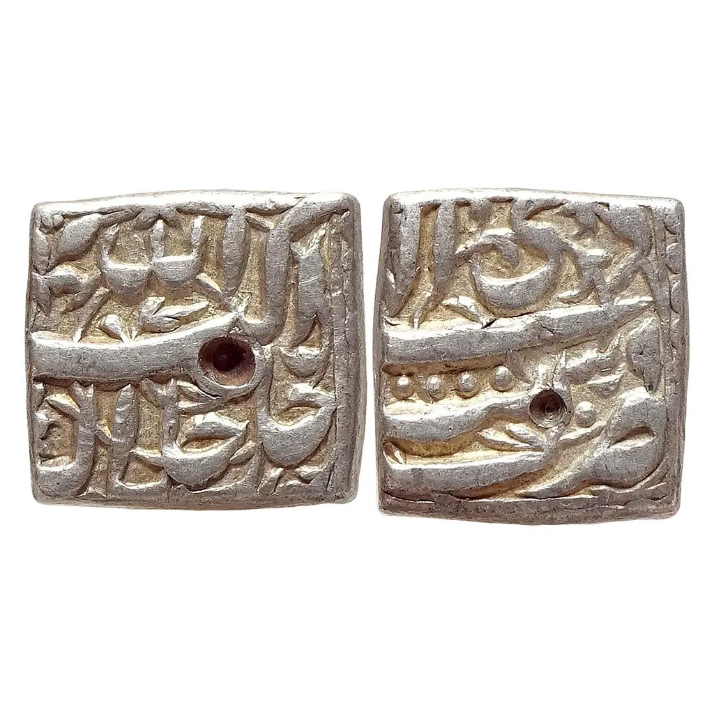 Mughal Akbar Tatta Mint Ilahi Month Di Capricon Silver Square Rupee