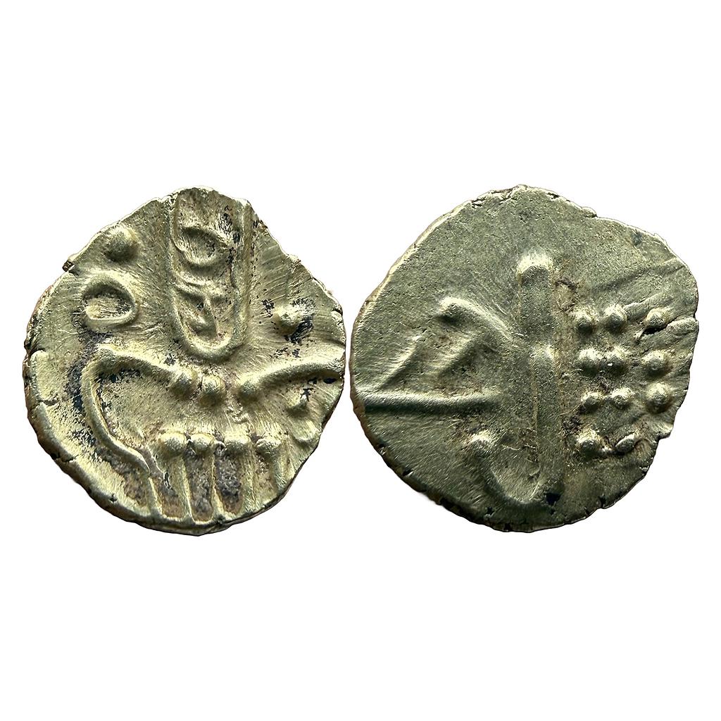 Hindu Medieval South India Boat type Gold Fanam