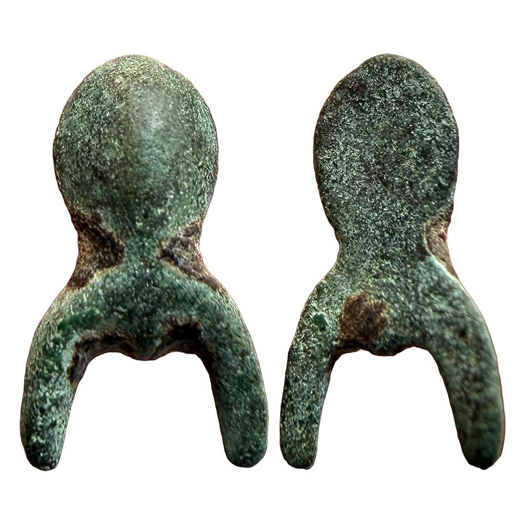 Ancient Taurine Shaped Primitive Copper Artifect