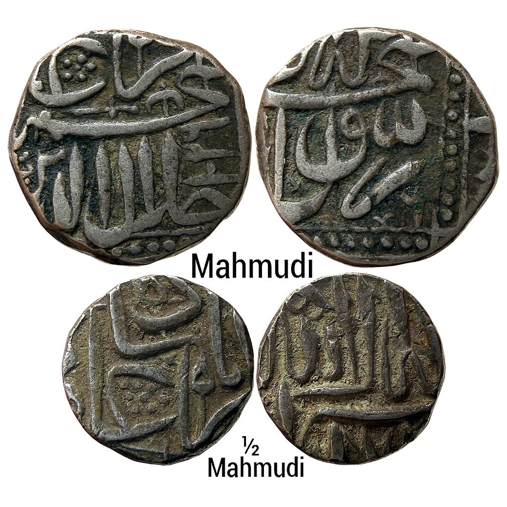 Mughal Akbar Set of 2 Coins Mulher Mint Silver Mahmudi &amp; 1/2 Mahmudi
